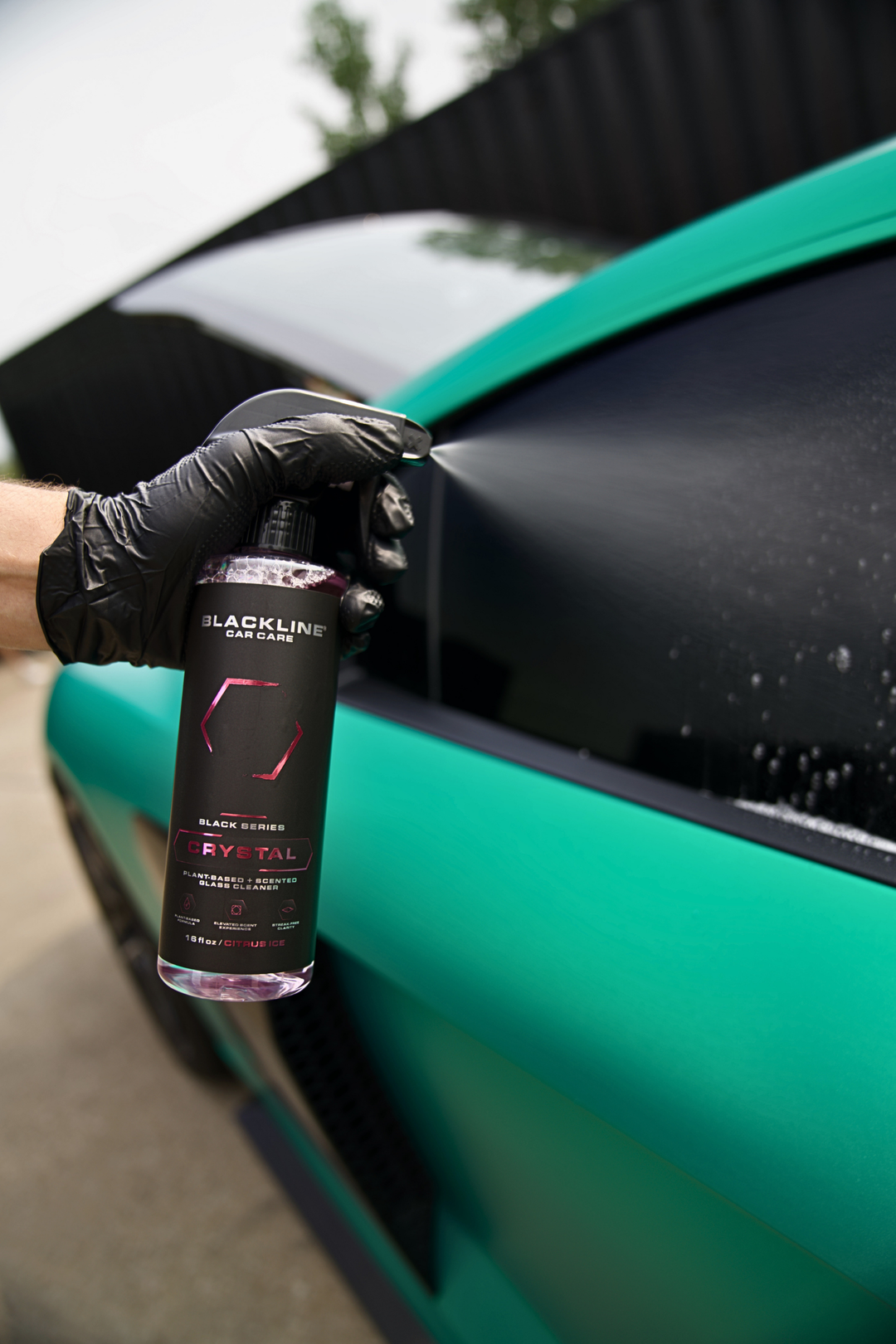 BLACKLINE® CRYSTAL GLASS CLEANER
