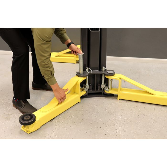 MaxJax M7K Portable Two-Post Car Lift – 7,000 lb Capacity for Low-Ceiling Garages