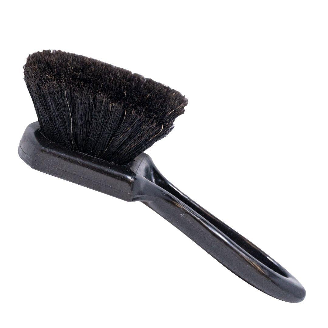 BRAUN AUTOMOTIVE Boar's Hair Wheel Brush 9" Handle
