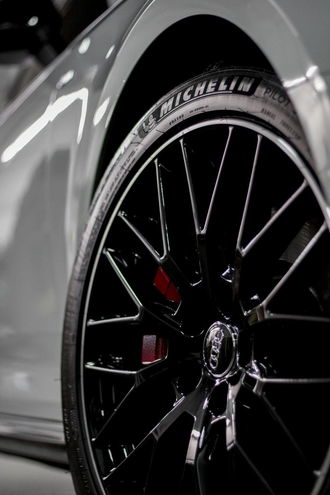 CARPRO PERL - Plastic Engine Rubber Leather Dressing