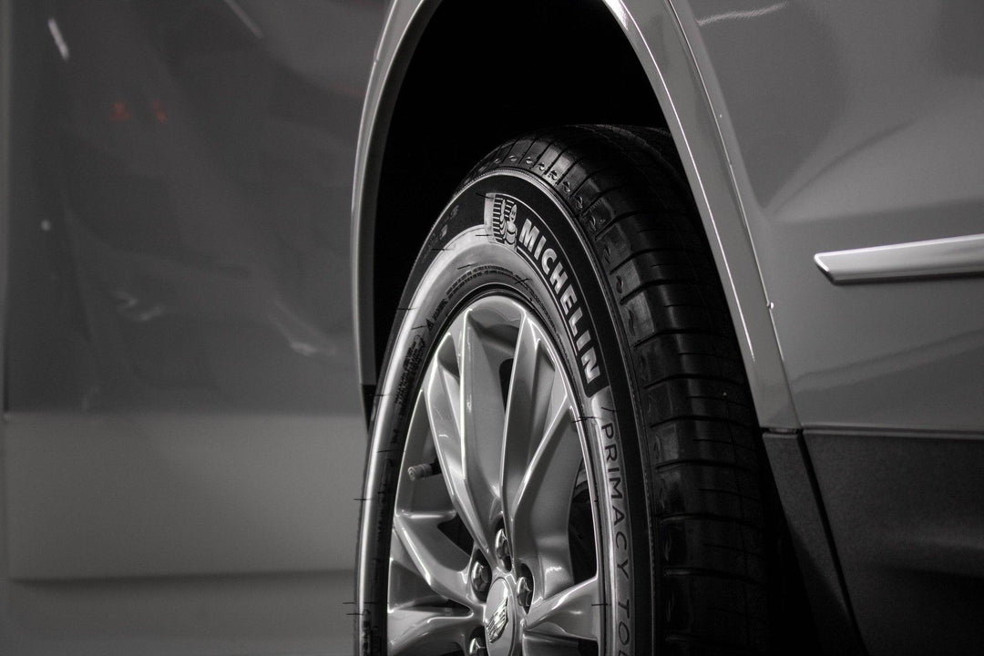 CARPRO PERL - Plastic Engine Rubber Leather Dressing