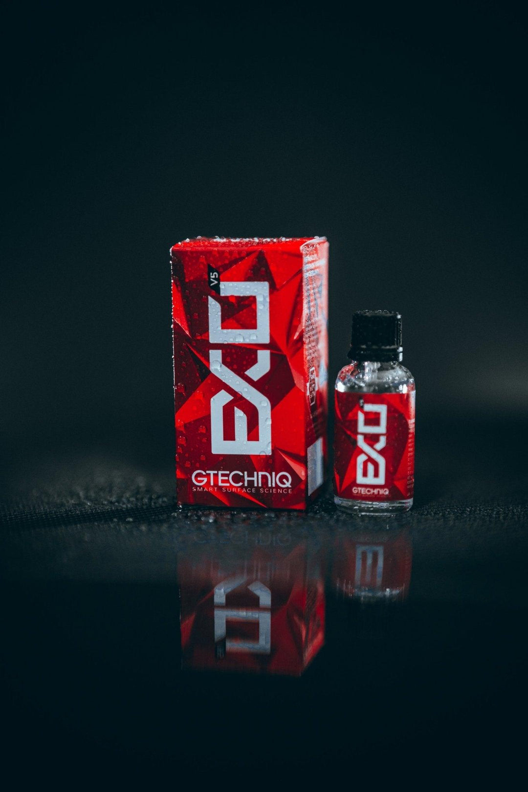 Gtechniq EXO v5 Ultra Durable Hydrophobic Coating – One-Layer Ceramic Coating for Slick, Long-Lasting Protection