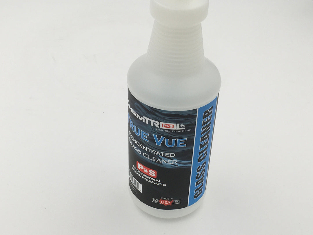 True Vue 32 oz Spray Bottle