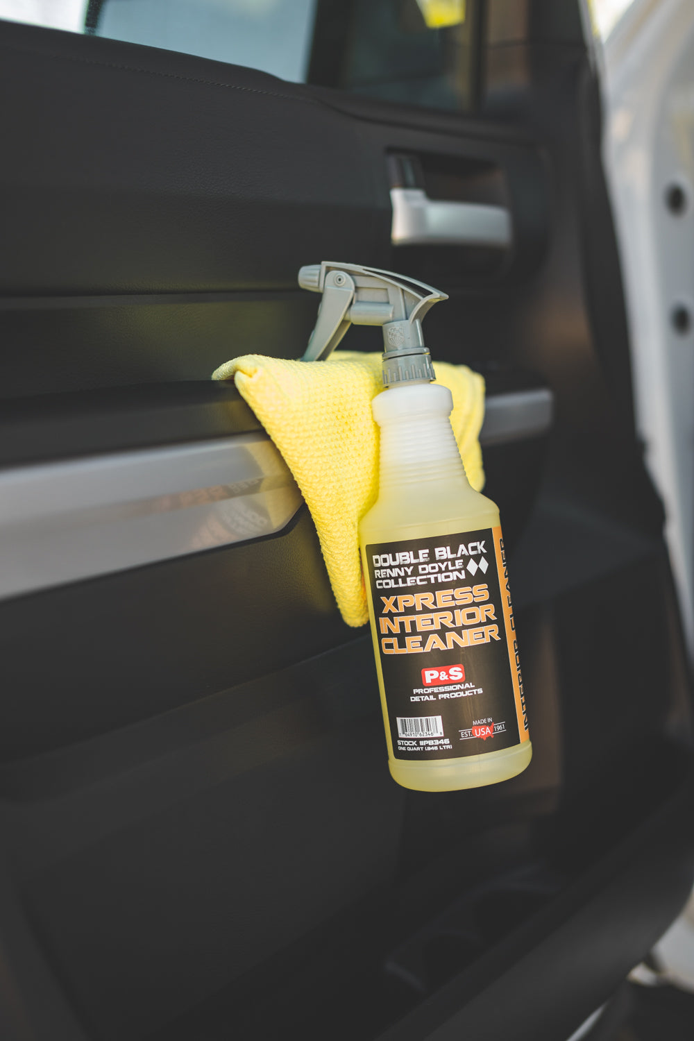 P&S Xpress Interior Cleaner – DoubleBlack Collection