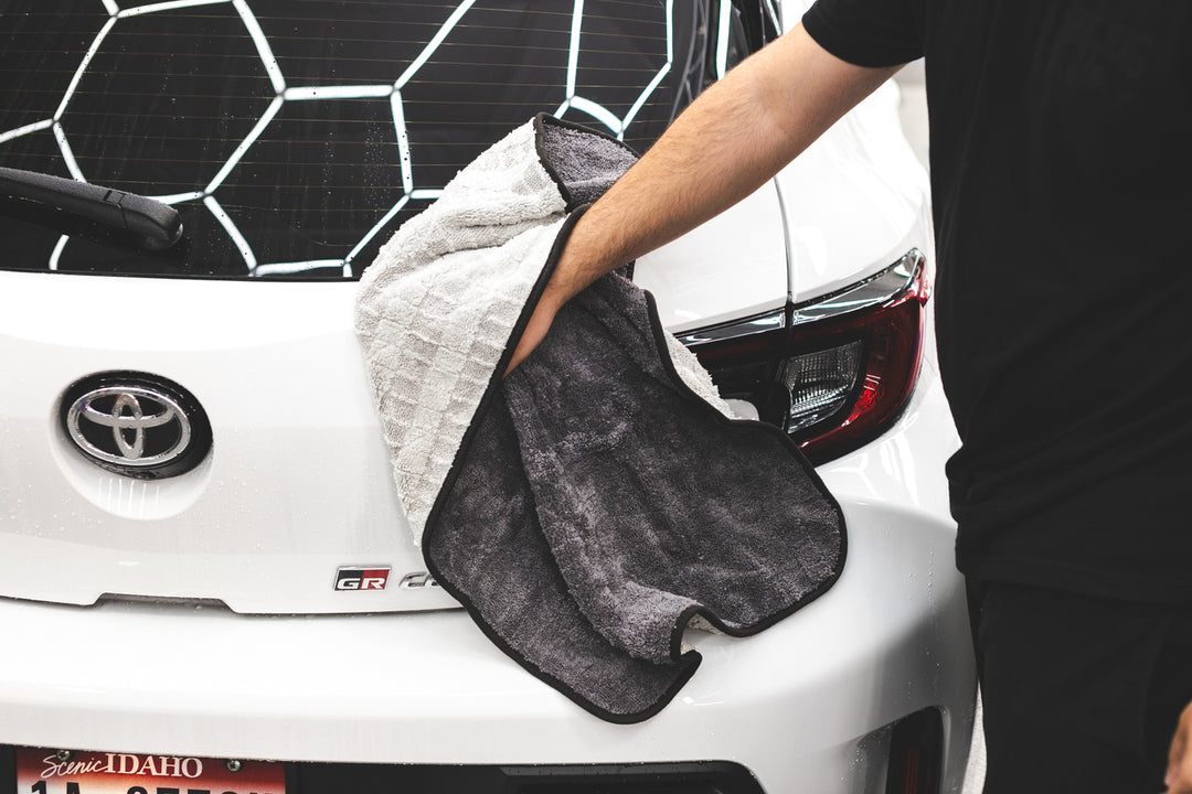 The Gauntlet Drying Towels