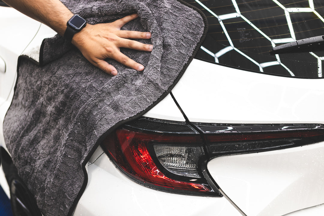 The Gauntlet Drying Towels